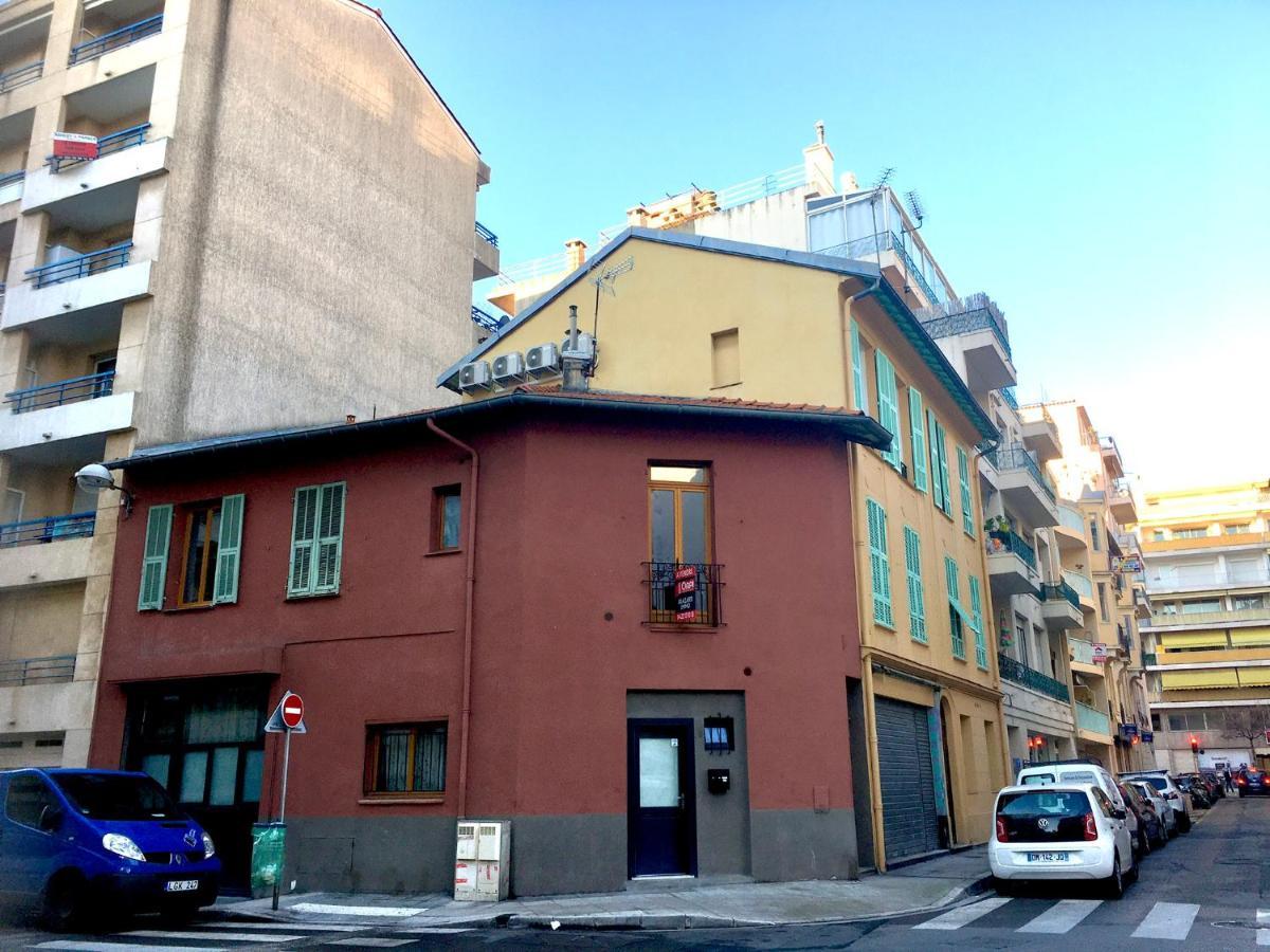 Apartment Studio Bord De Mer Centre Nizza